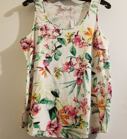 Reitmans Tops - SIZE L TANK TOP